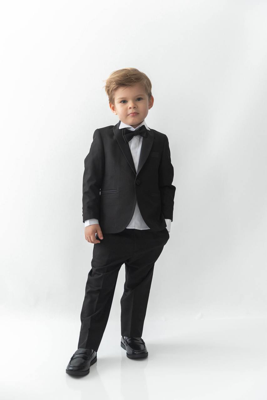 Çocuk Siyah Smokin Takım Elbise (1–14 Yaş) – Ceket Pantolon Gömlek Papyon