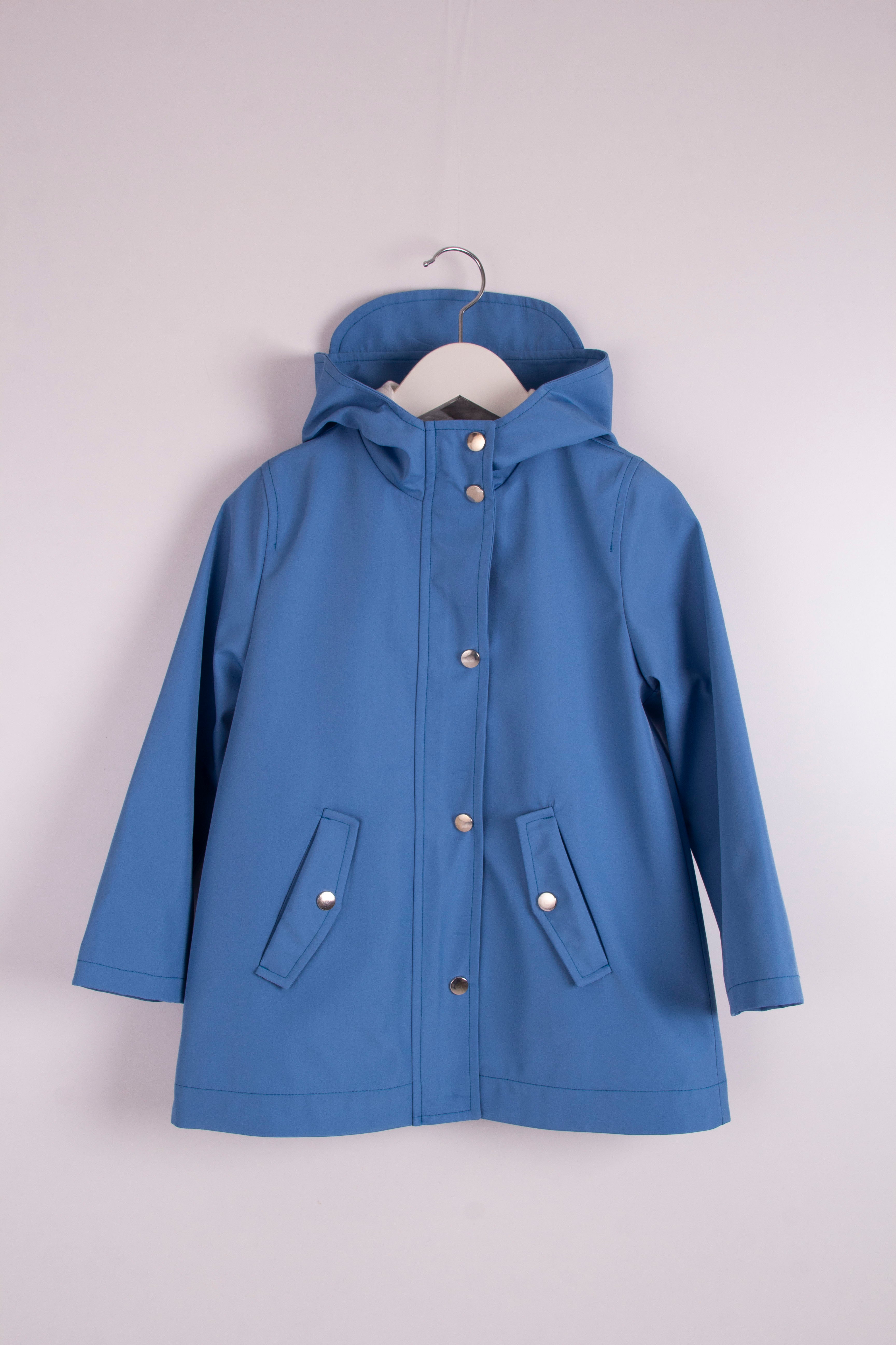 Çocuk Mavi Kapüşonlu Su Geçirmez Mont – Cepli