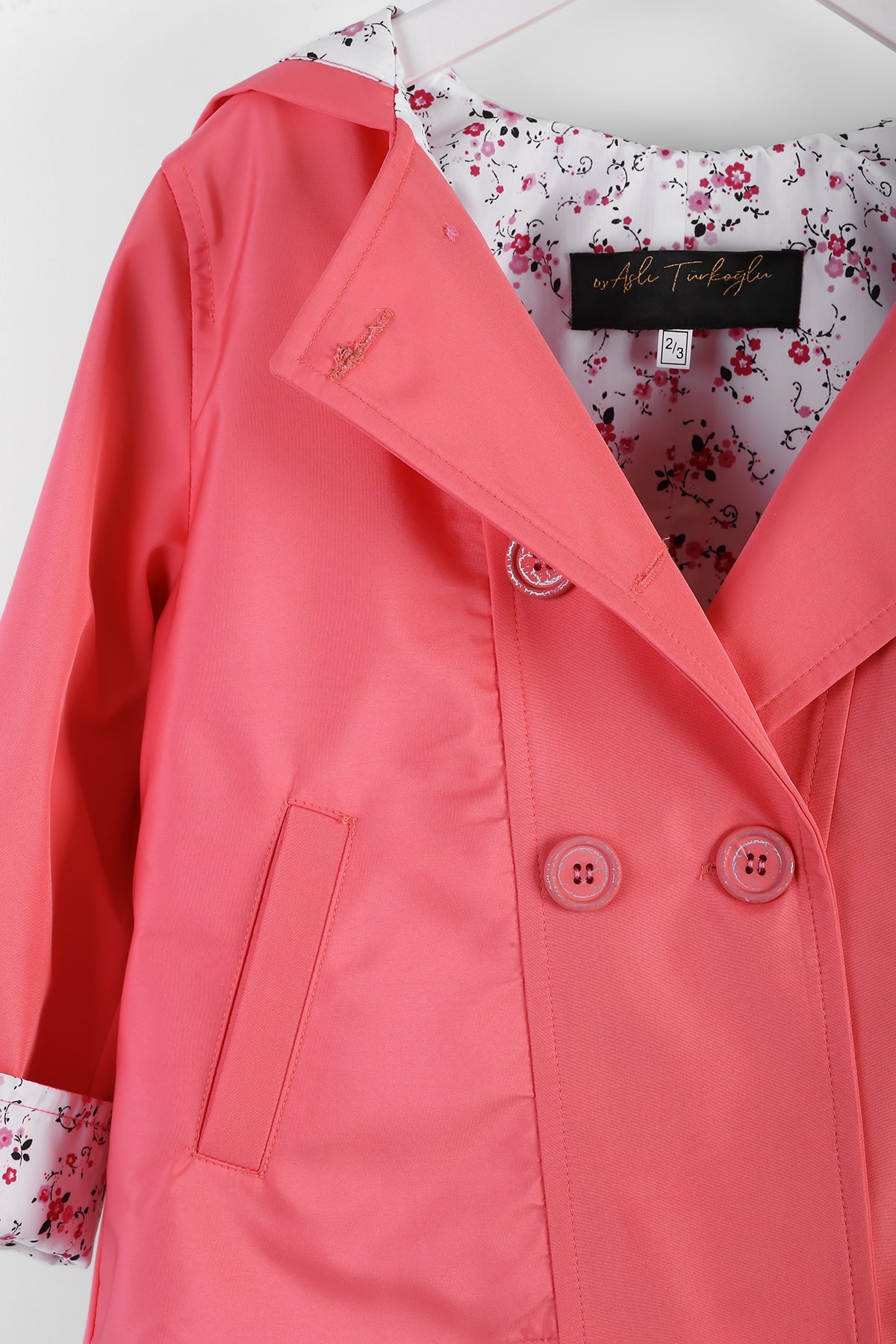 معطف مطر وردي للبنات مع بطانة منقوشة بالزهور - ملابس خارجية مقاومة للماء