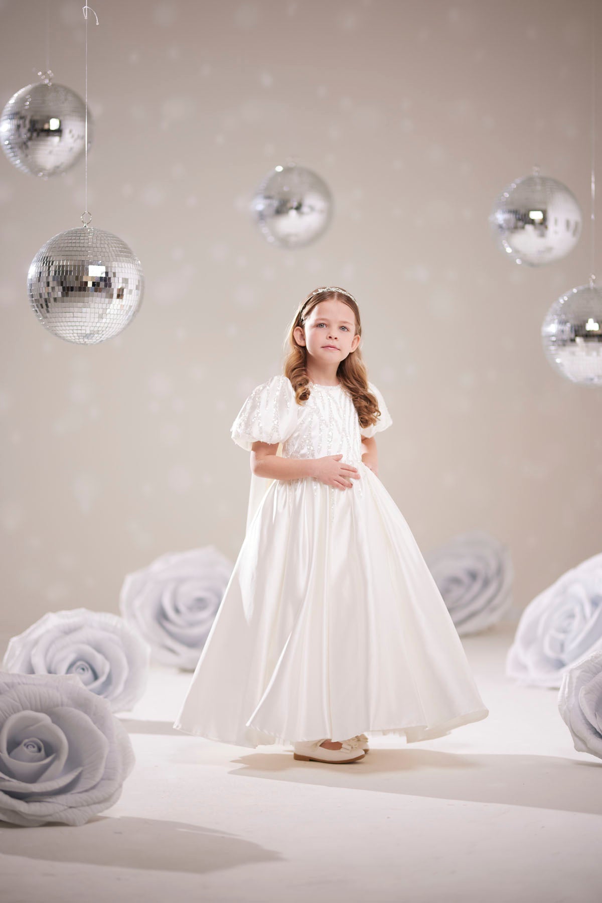 Kız Çocuk Özel Davet Elbisesi – Beyaz Prenses Model