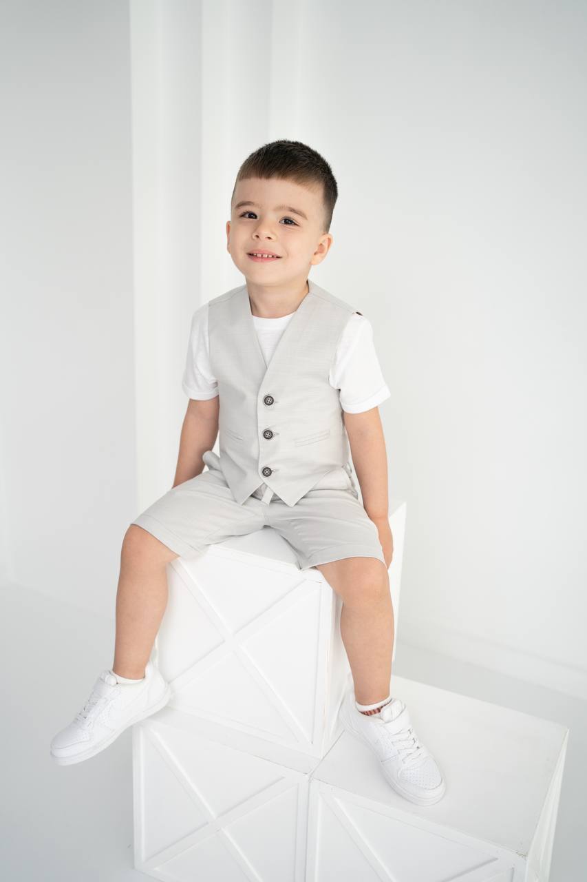 Erkek Çocuk Keten 3’lü Takım – Yelek, Şort ve Gömlek (1-10 Yaş)