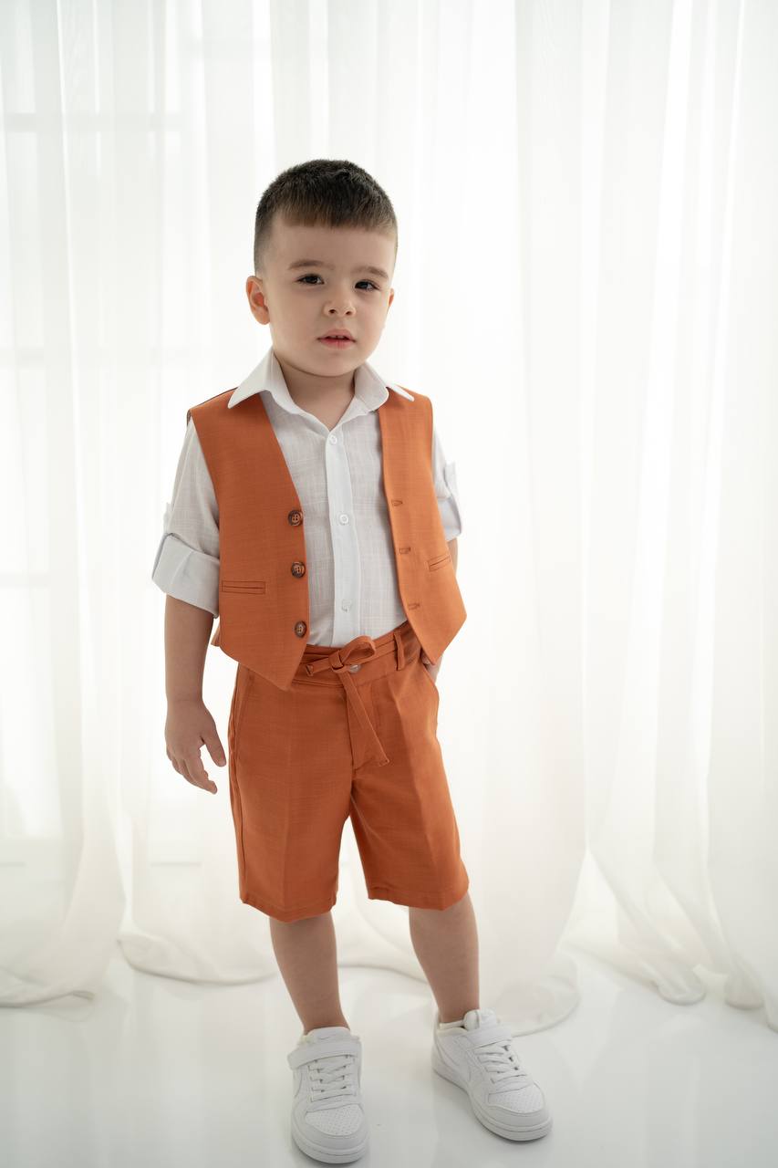 Erkek Çocuk Turuncu Yelekli Şort Takım