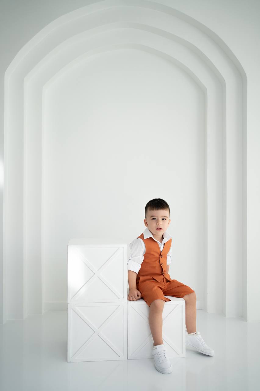 Erkek Çocuk Turuncu Yelekli Şort Takım