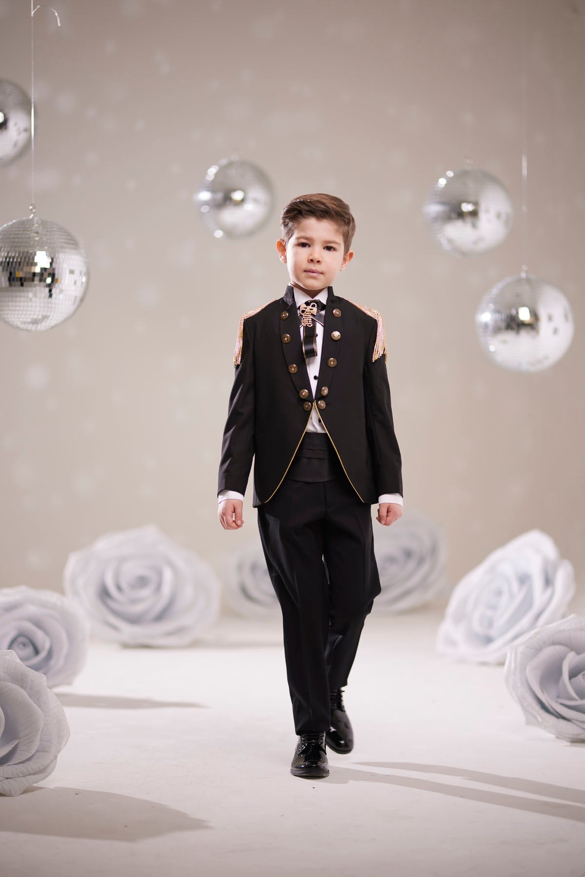 Royal Çocuk Apoletli Taşlı Özel Tasarım Takım Elbise